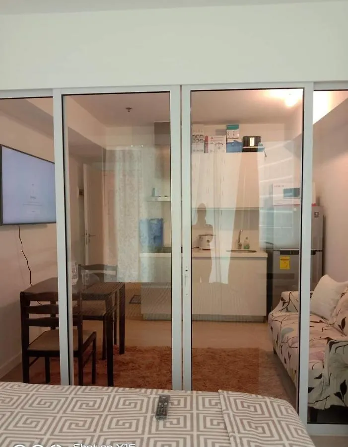 Spacious 1 Bedroom Flat In Azure Residences Manila Philippines